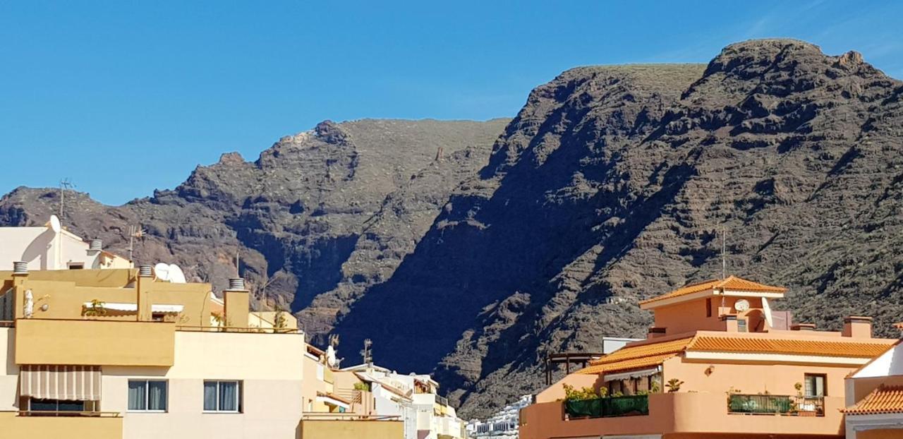 Bright Apartment In Puerto De Santiago 65 M² Terrace Kültér fotó