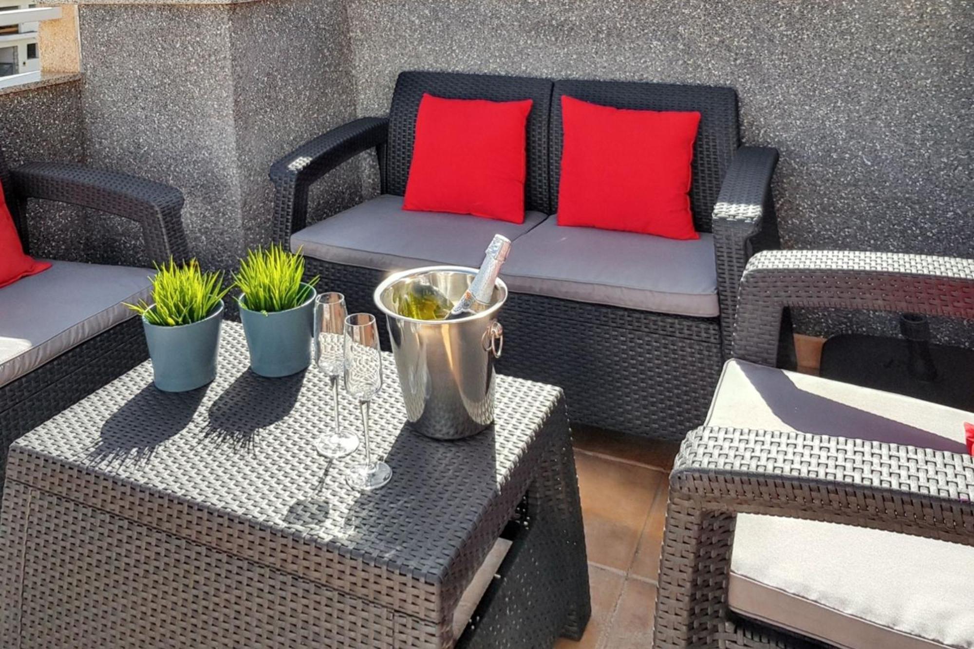 Bright Apartment In Puerto De Santiago 65 M² Terrace Kültér fotó