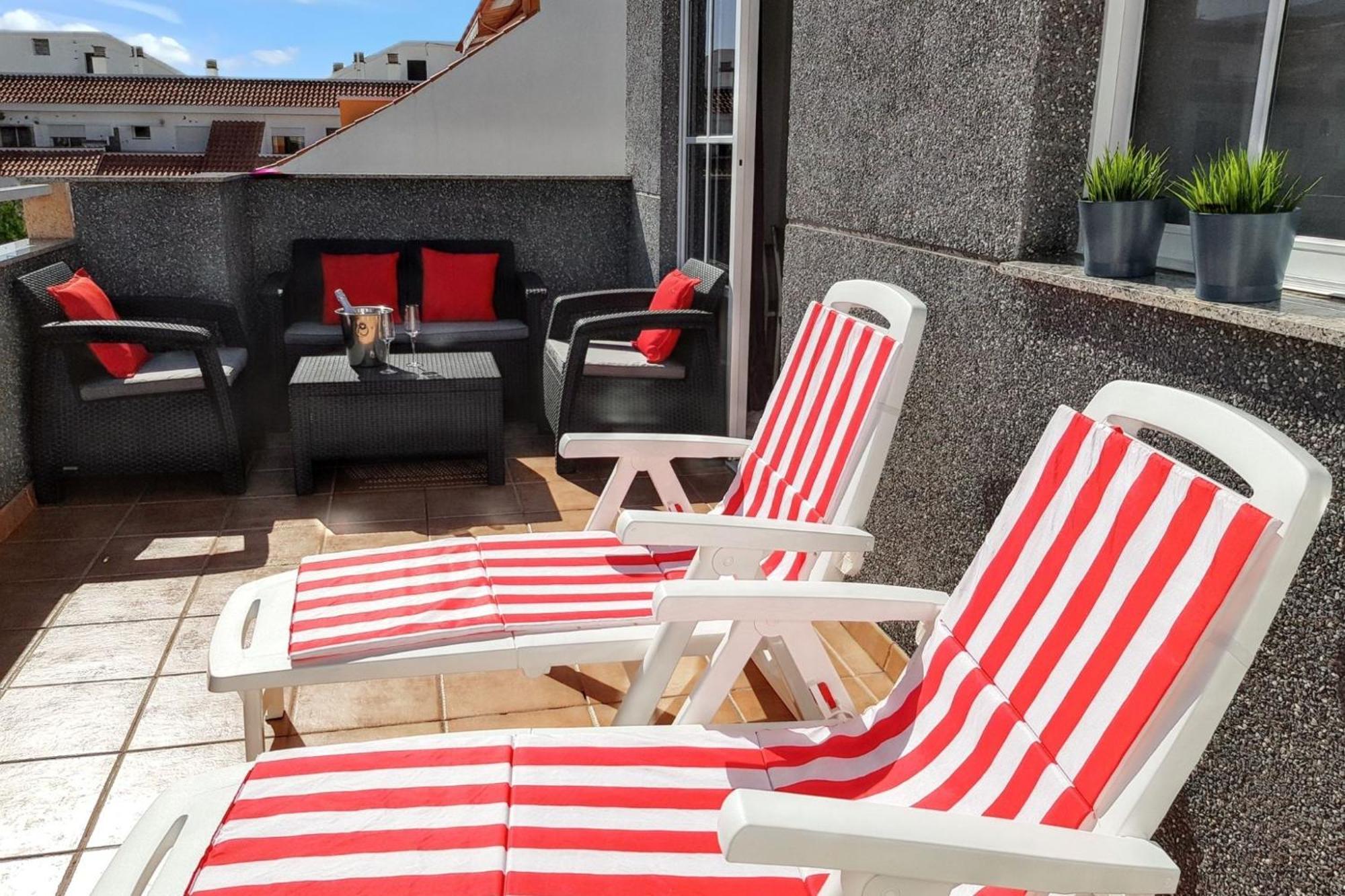 Bright Apartment In Puerto De Santiago 65 M² Terrace Kültér fotó